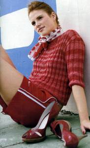 Женский вязаный пуловер с узором со спущенными петлями